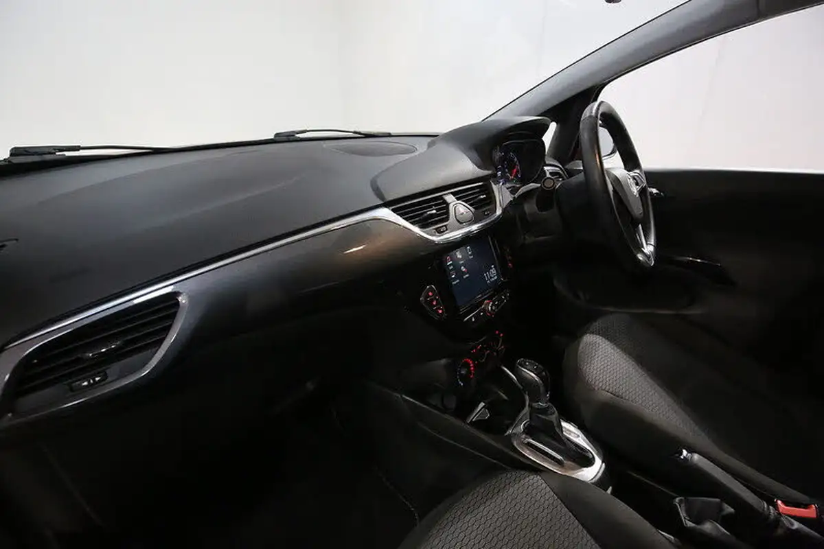 2017-vauxhall-corsa-14i-energy-90ps-ac-5d-auto-big-21