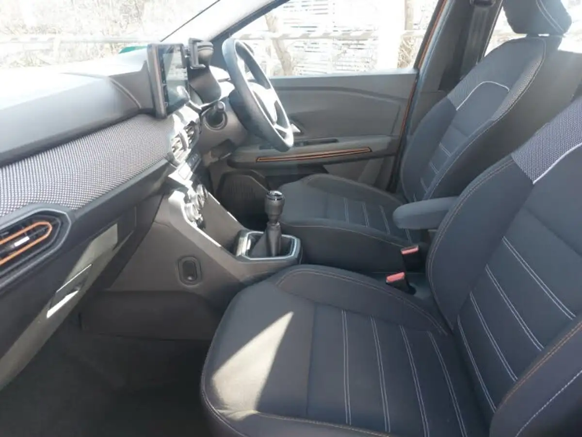 2023-dacia-sandero-stepway-10-tce-journey-90bhp-big-4