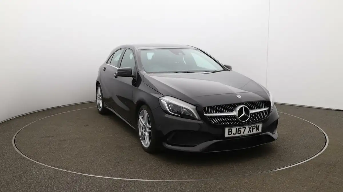2017-mercedes-benz-a-class-21d-a200d-amg-line-premiumss-7g-dct-big-33