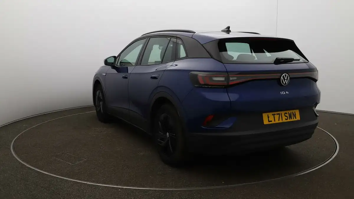 2021-volkswagen-id4-e-city-148ps-big-54