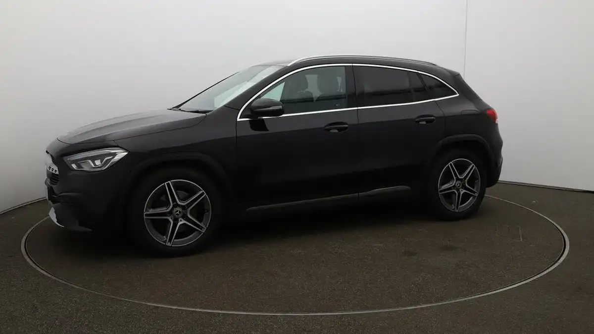 2021-mercedes-benz-gla-class-13-gla-180-amg-line-executive-1332cc-big-60