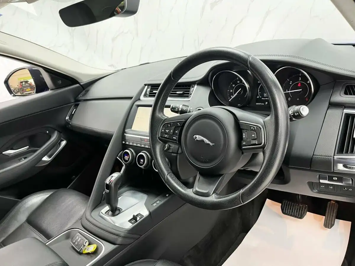 2019-jaguar-e-pace-20-i4d-s-awd-auto-big-18