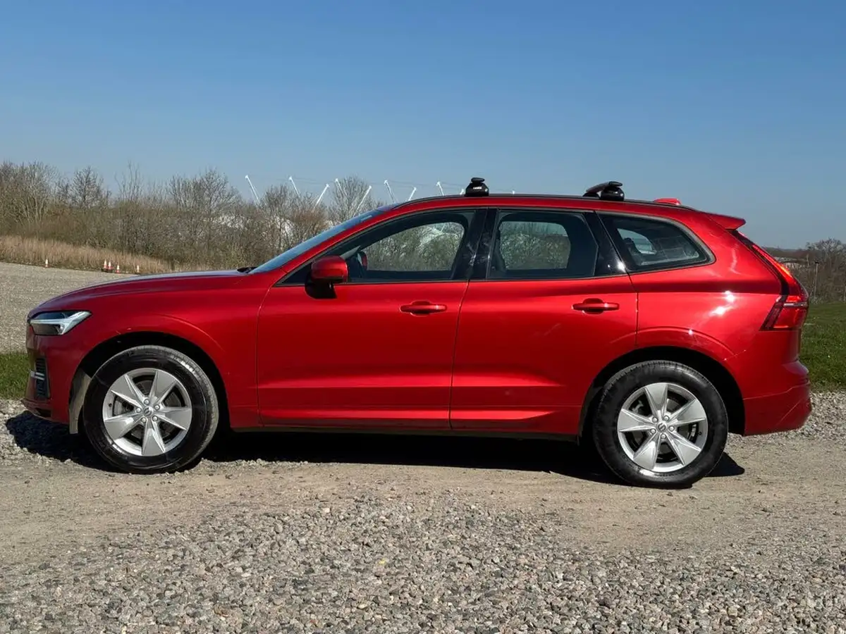 2021-volvo-xc60-20-b5-momentum-big-7