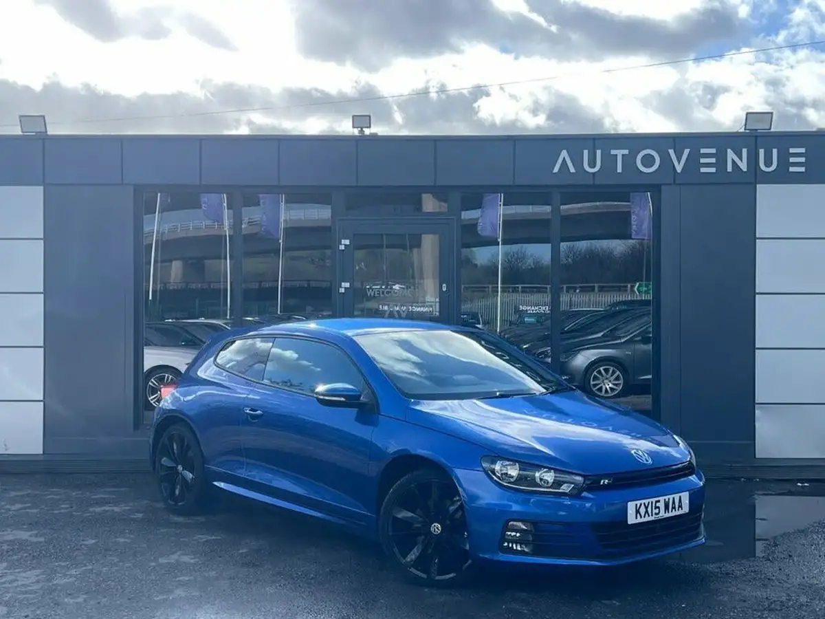 2015-volkswagen-scirocco-20tdi-r-line-184ps-big-1