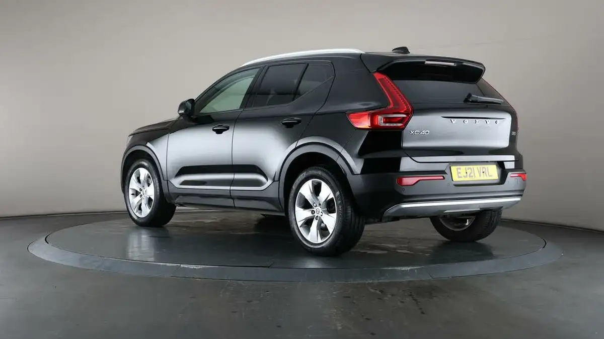 2021-volvo-xc40-15-t3-momentum-163bhp-big-69