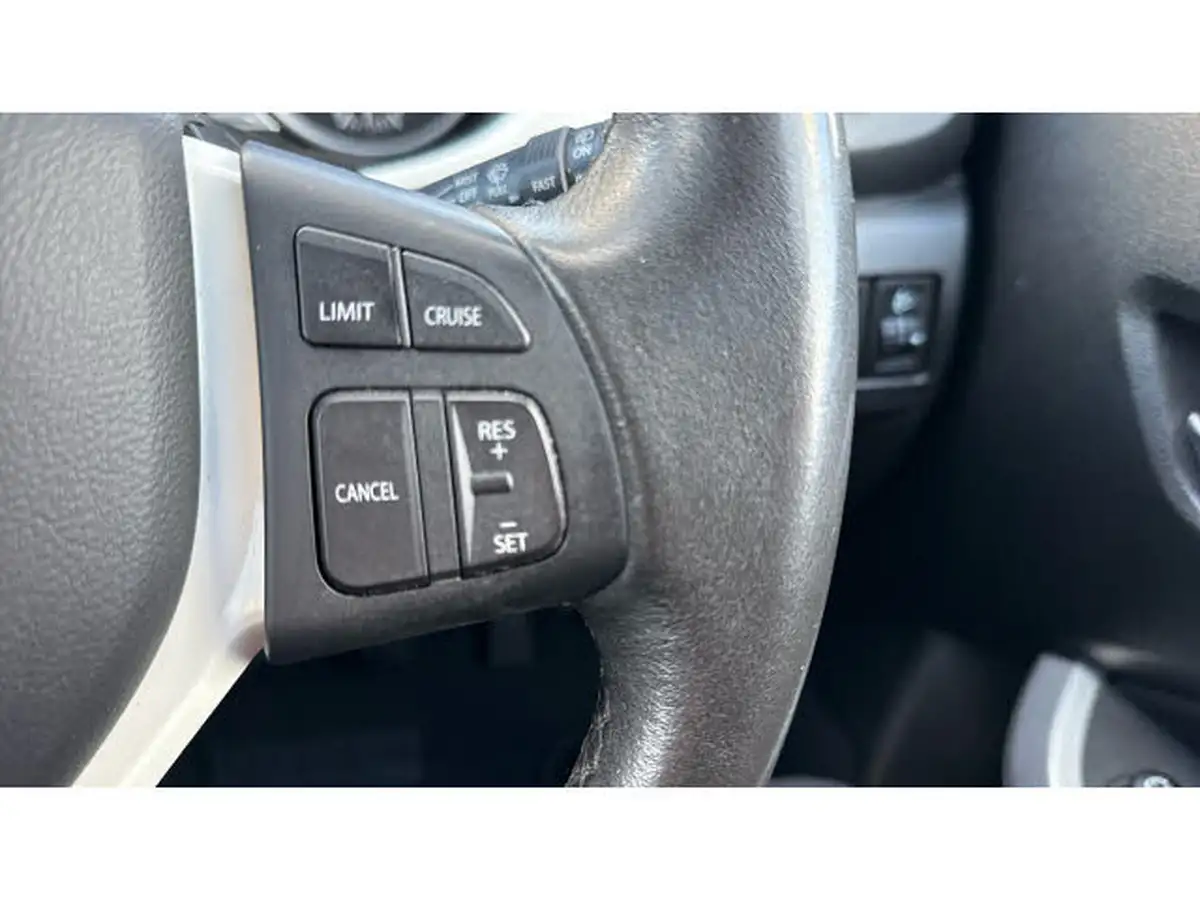 2015-suzuki-vitara-16-sz-t-big-29