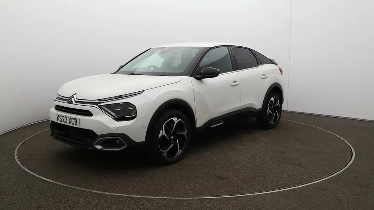 2023-citroen-c4-15bluehdi-shine-plus-big-3