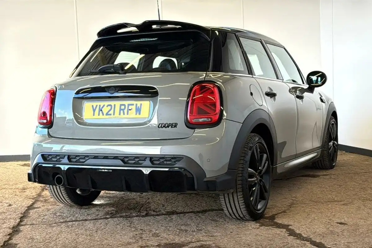2021-mini-cooper-15-cooper-sport-hatchback-5d-auto-big-3