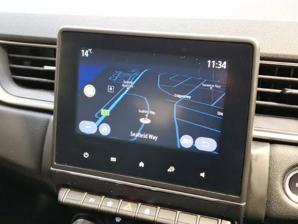 2023-renault-captur-16-techno-160ps-plug-in-big-15
