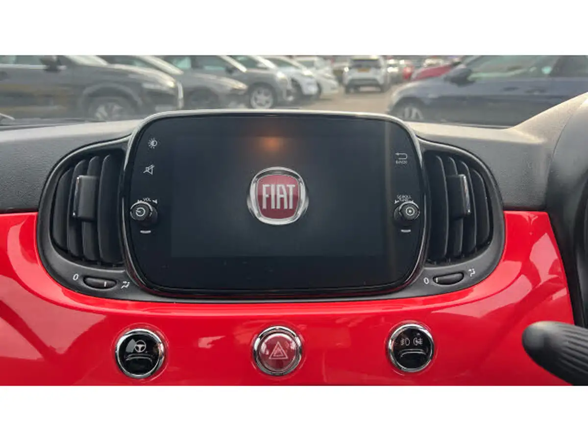 2020-fiat-500-10-lounge-big-11