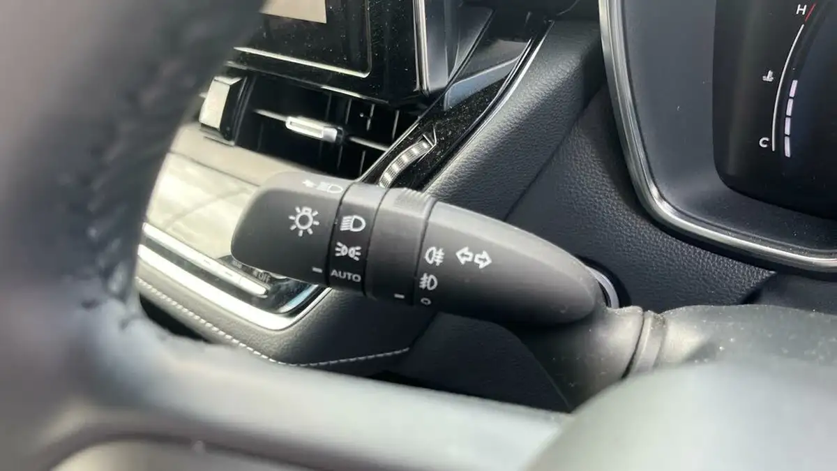 2024-suzuki-swace-18-motion-big-17