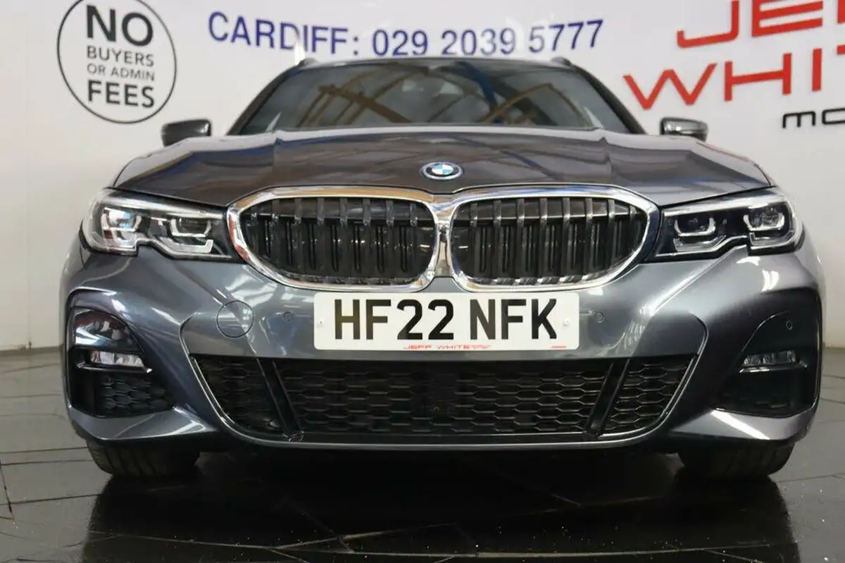 2022-bmw-3-series-20-330e-m-sport-touring-5d-big-13