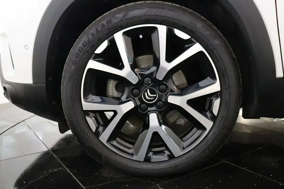 2021-citroen-c5-aircross-15bluehdi-shine-plus-big-35