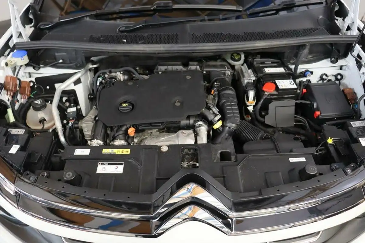 2021-citroen-c5-aircross-15bluehdi-shine-plus-big-11