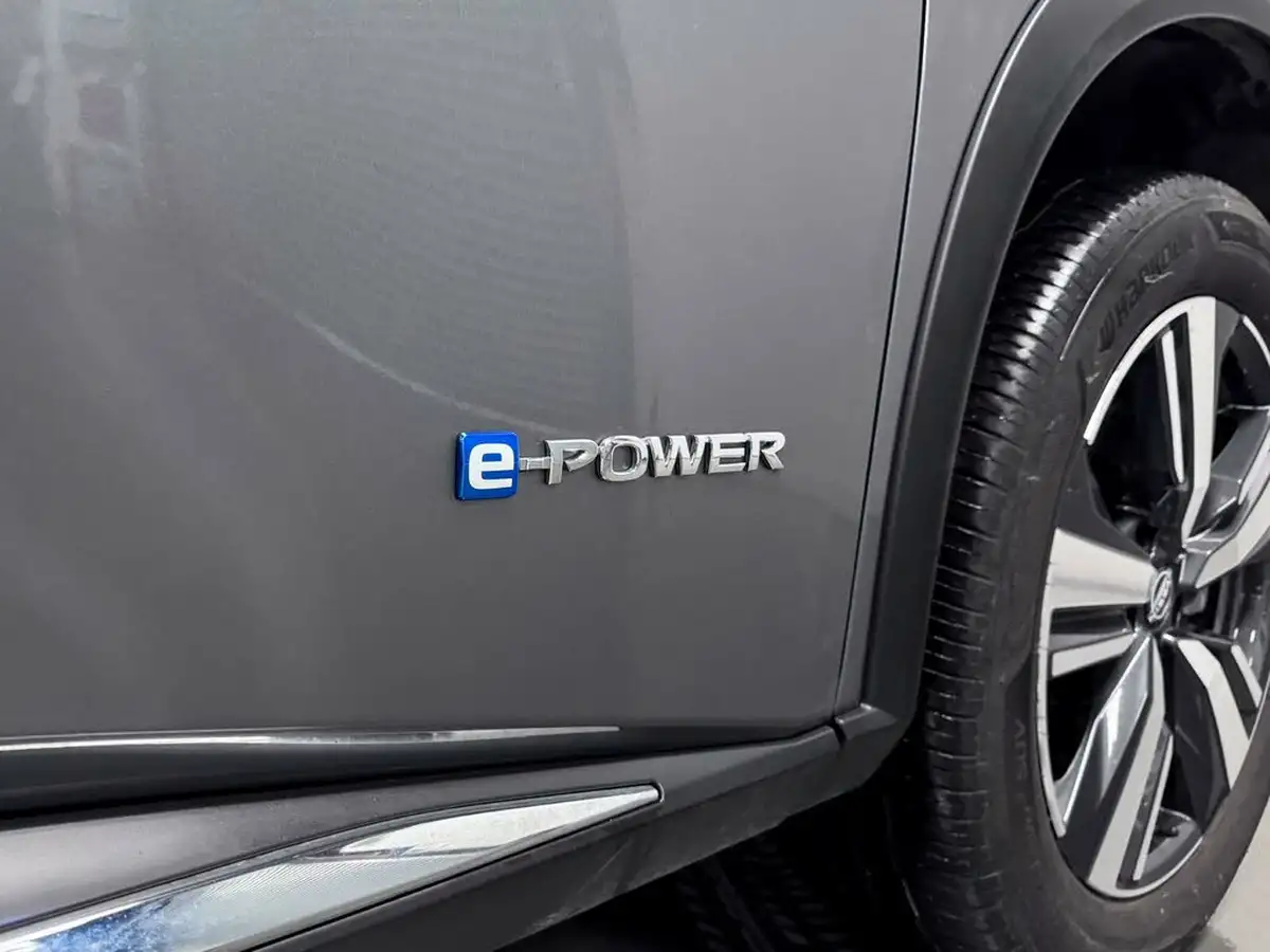 2024-nissan-x-trail-15-e-power-tekna-204ps-xtronic-big-18