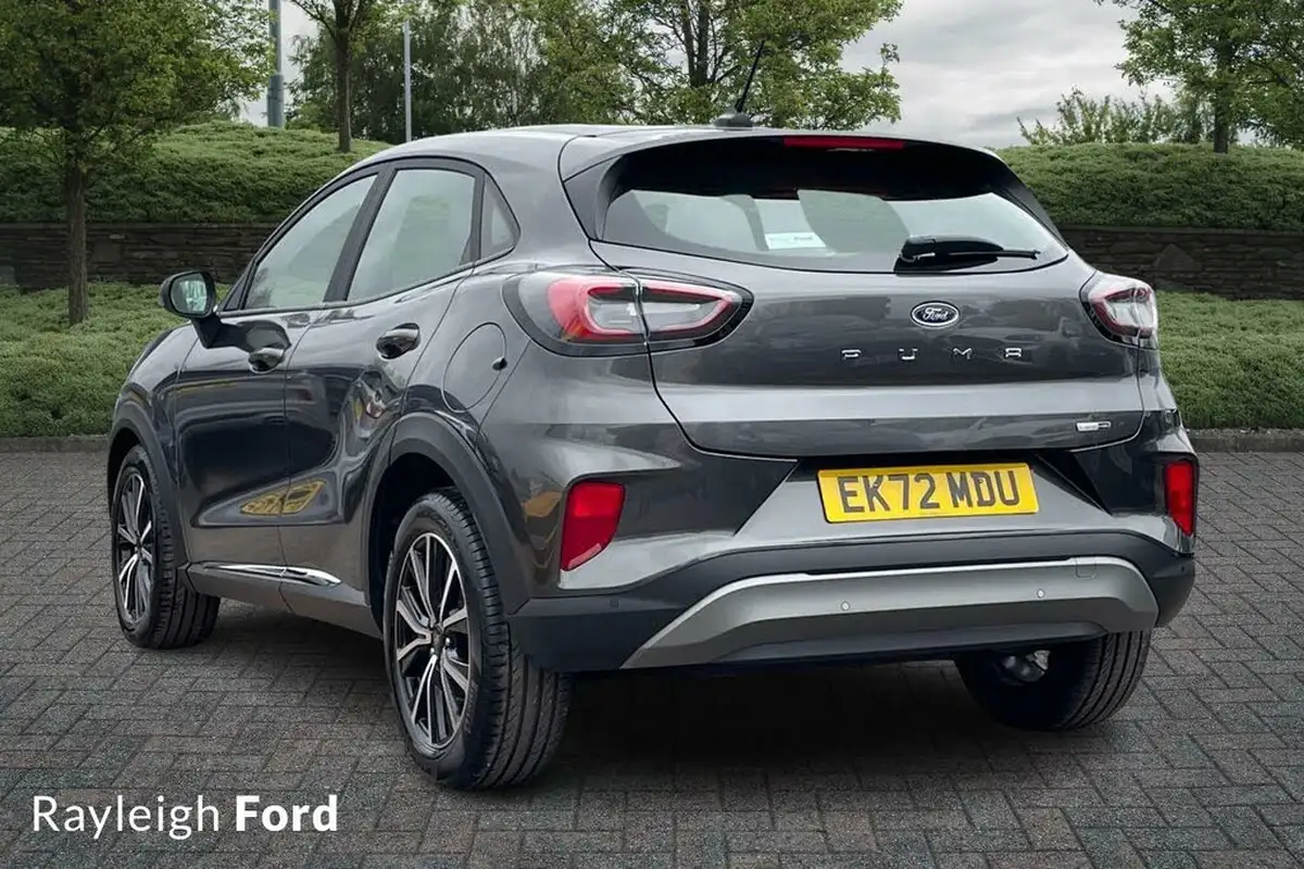 2022-ford-puma-suv-10-titanium-125ps-big-1