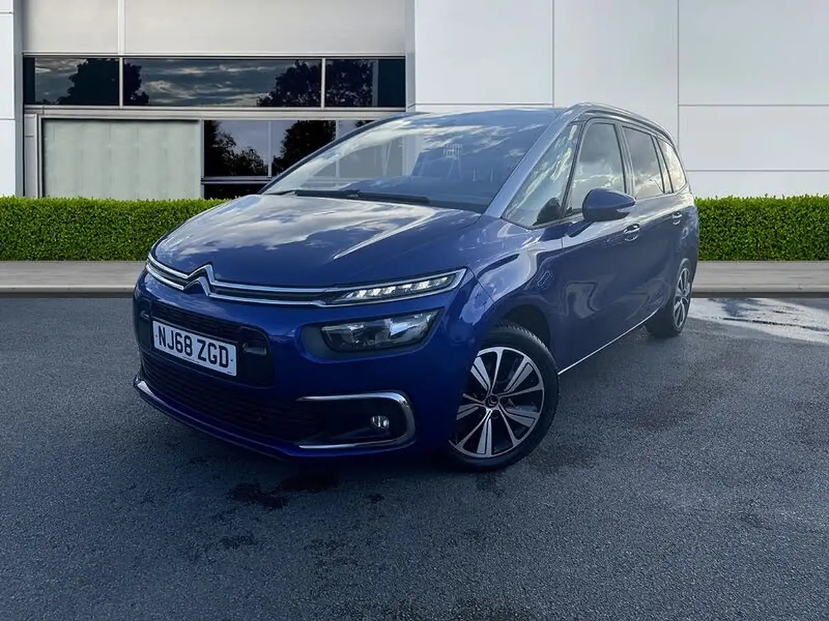 2018-citroen-grand-c4-spacetourer-15bluehdi-flair-big-2