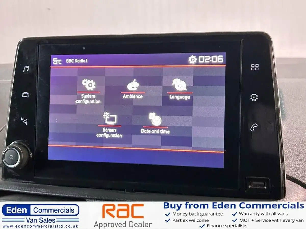 2021-citroen-berlingo-15bluehdi-1000-enterprise-100pseu6dt-e-ss-panel-big-24
