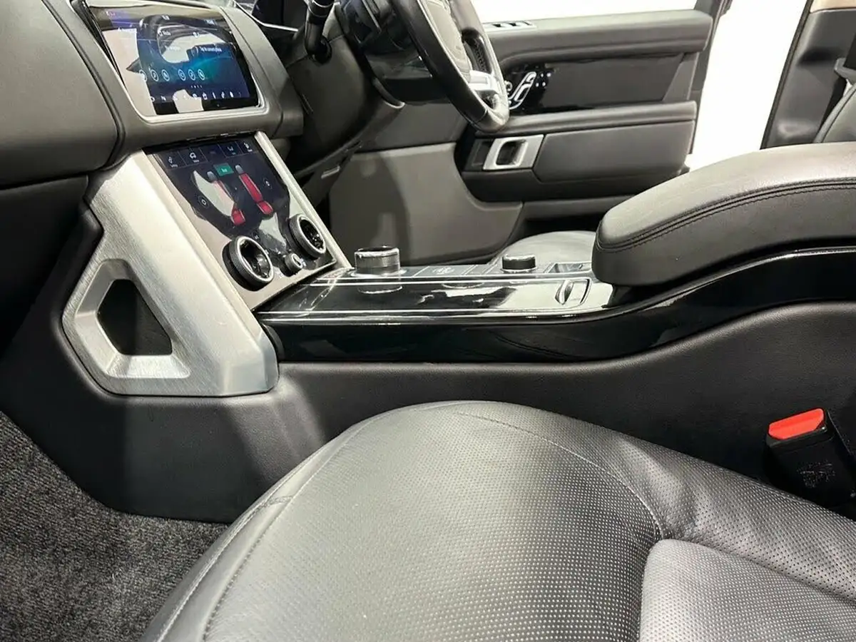2020-land-rover-range-rover-30-sdv6-westminster-big-22