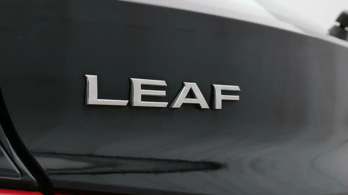 2021-nissan-leaf-e-acenta-big-20