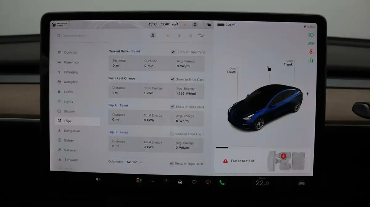 2021-tesla-model-3-e-long-range-awd-big-10