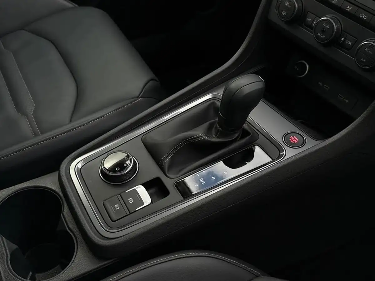 2024-cupra-ateca-15-ecotsi-v2-big-19