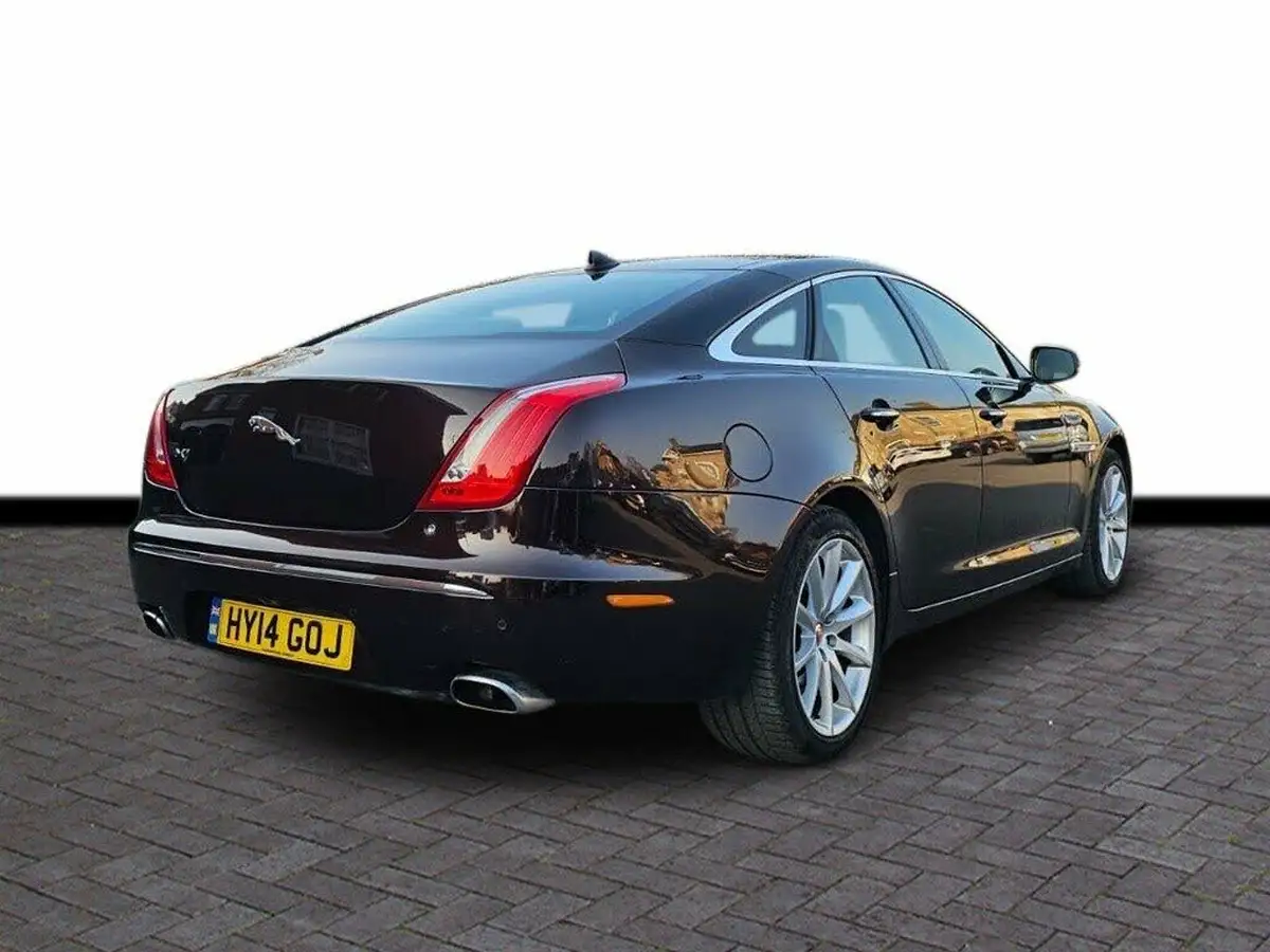 2014-jaguar-xj-series-30td-xj-portfolio-swb-auto-big-4