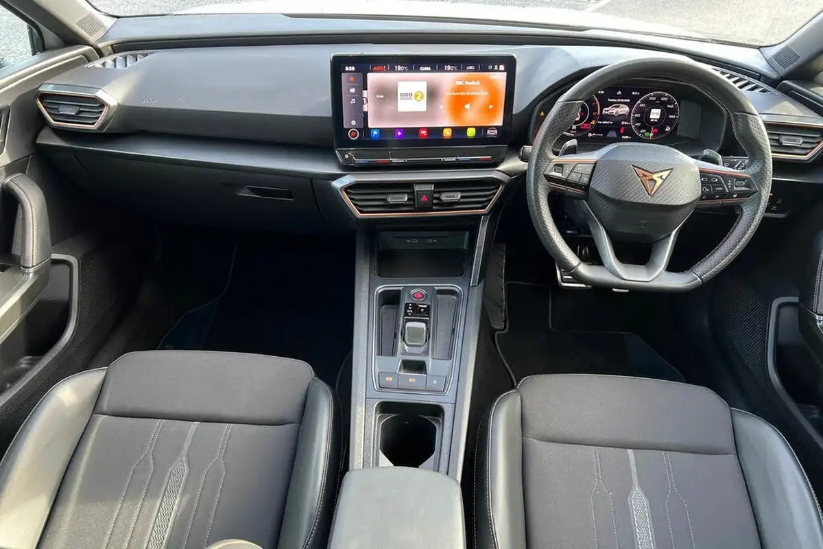 2023-cupra-leon-nf-20-tsi-vz1-big-17