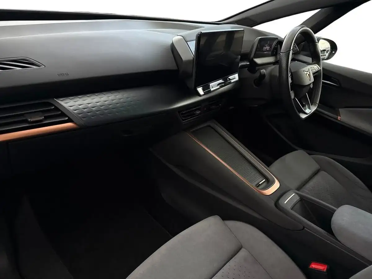 2022-cupra-born-e-v3-230ps-77kwh-e-boost-big-7
