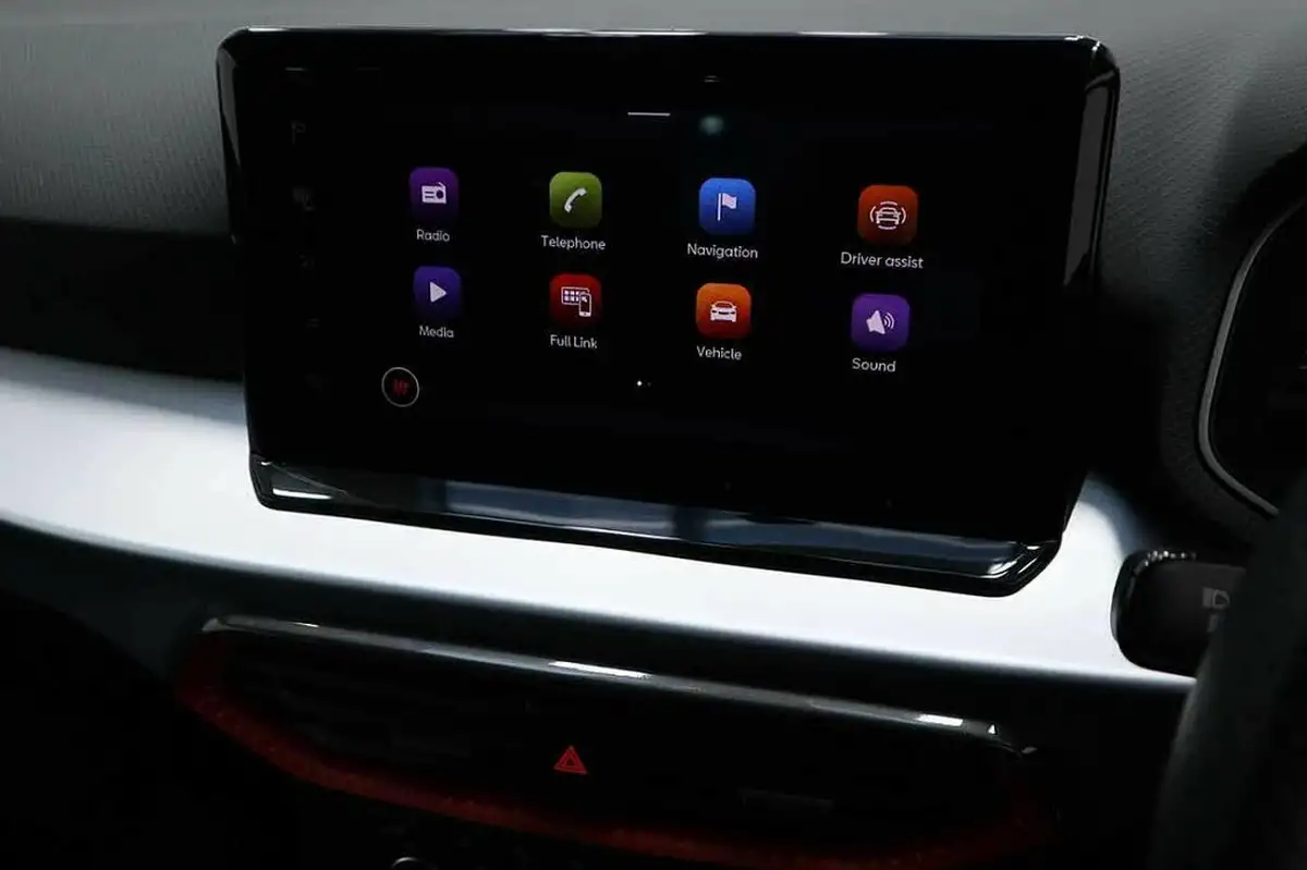 2024-seat-arona-10-tsi-fr-sport-115ps-dsg-big-11