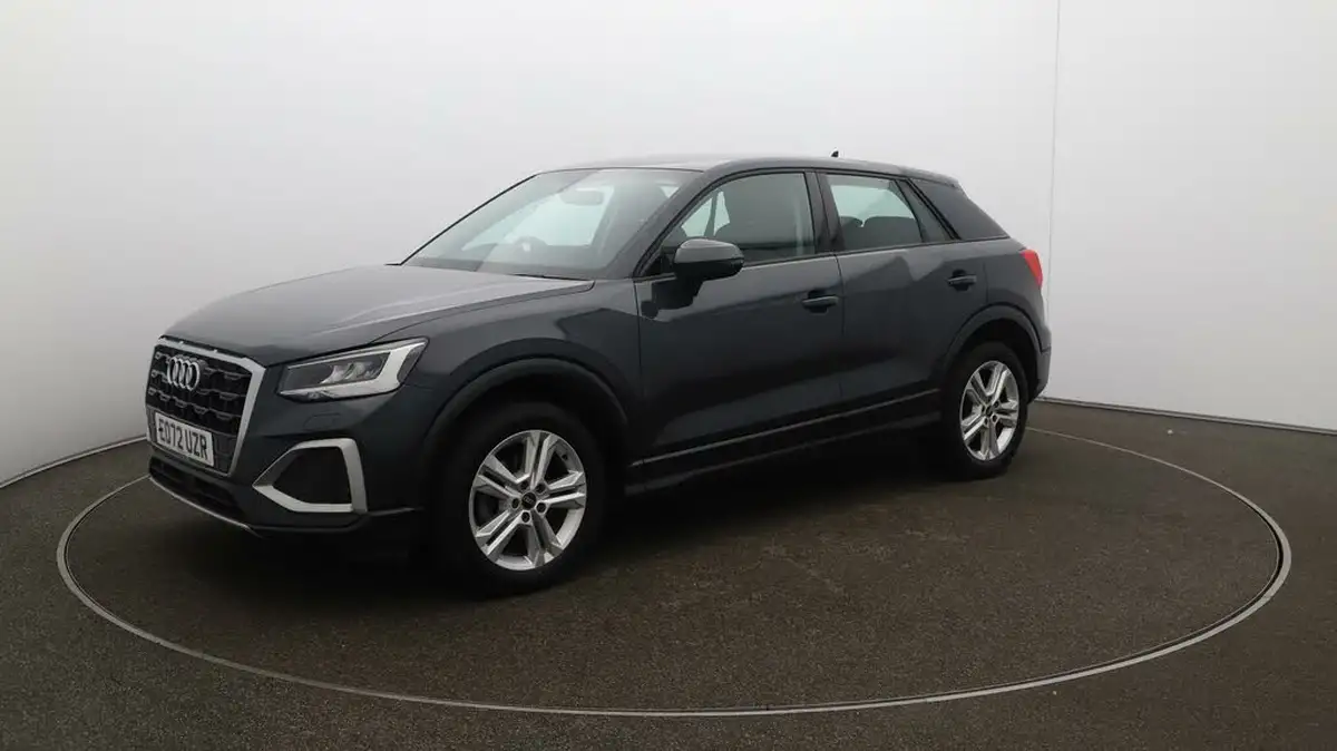 2022-audi-q2-10-30-tfsi-sport-big-59