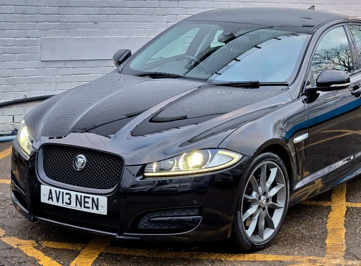 2013-jaguar-xf-30-premium-luxury-big-25