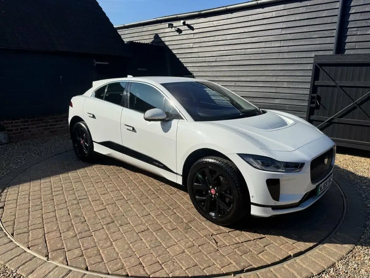 2019-jaguar-i-pace-ev400-hse-big-40