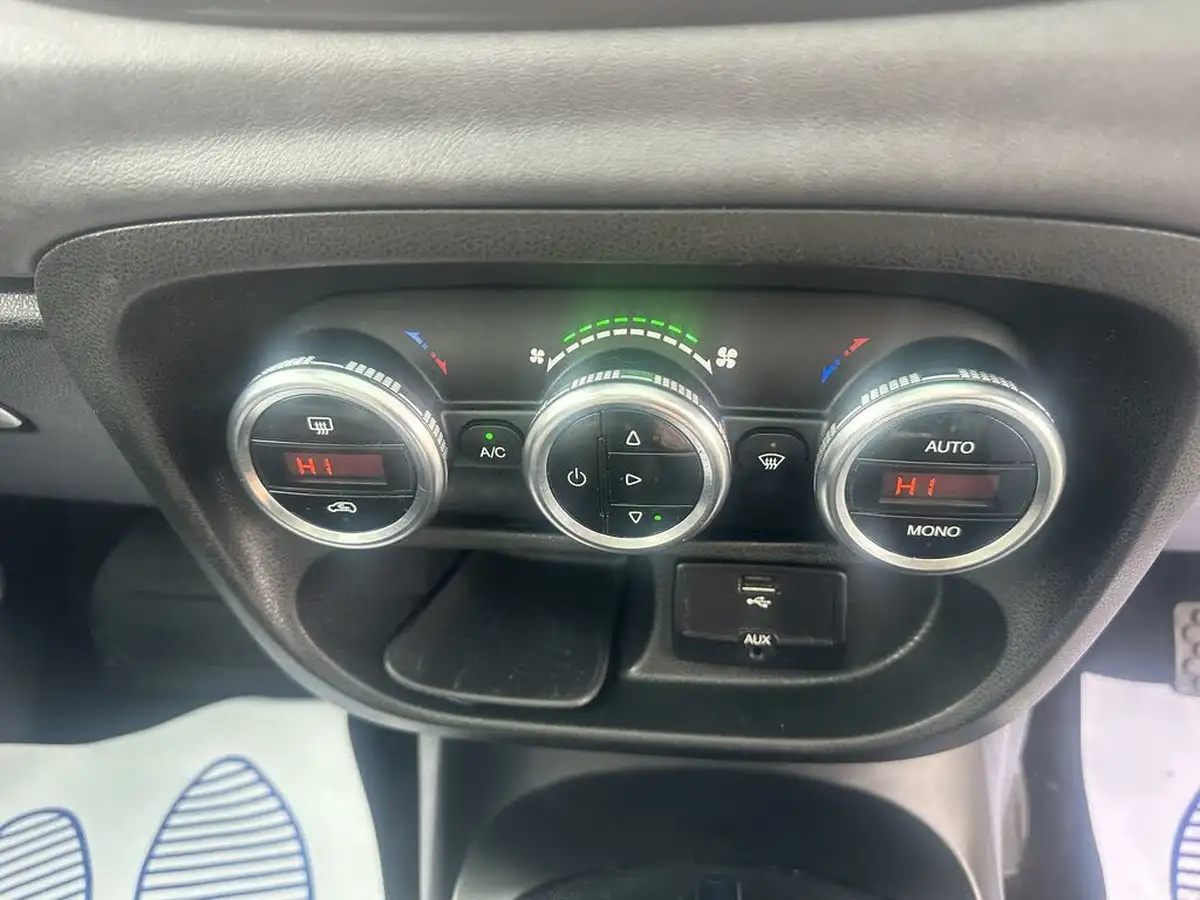 2013-fiat-500l-13td-lounge-dualogic-big-17