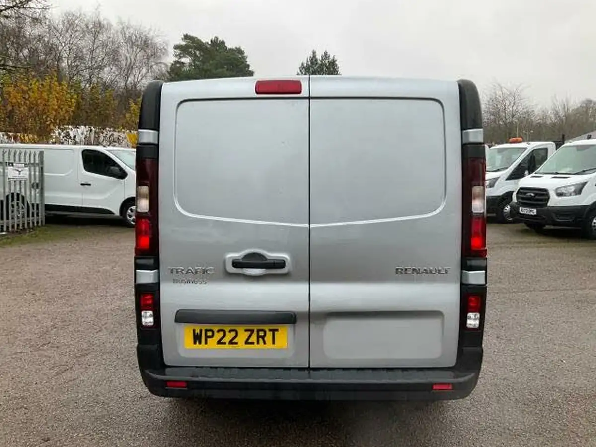 2022-renault-trafic-20dci-sl28-130-business-big-8