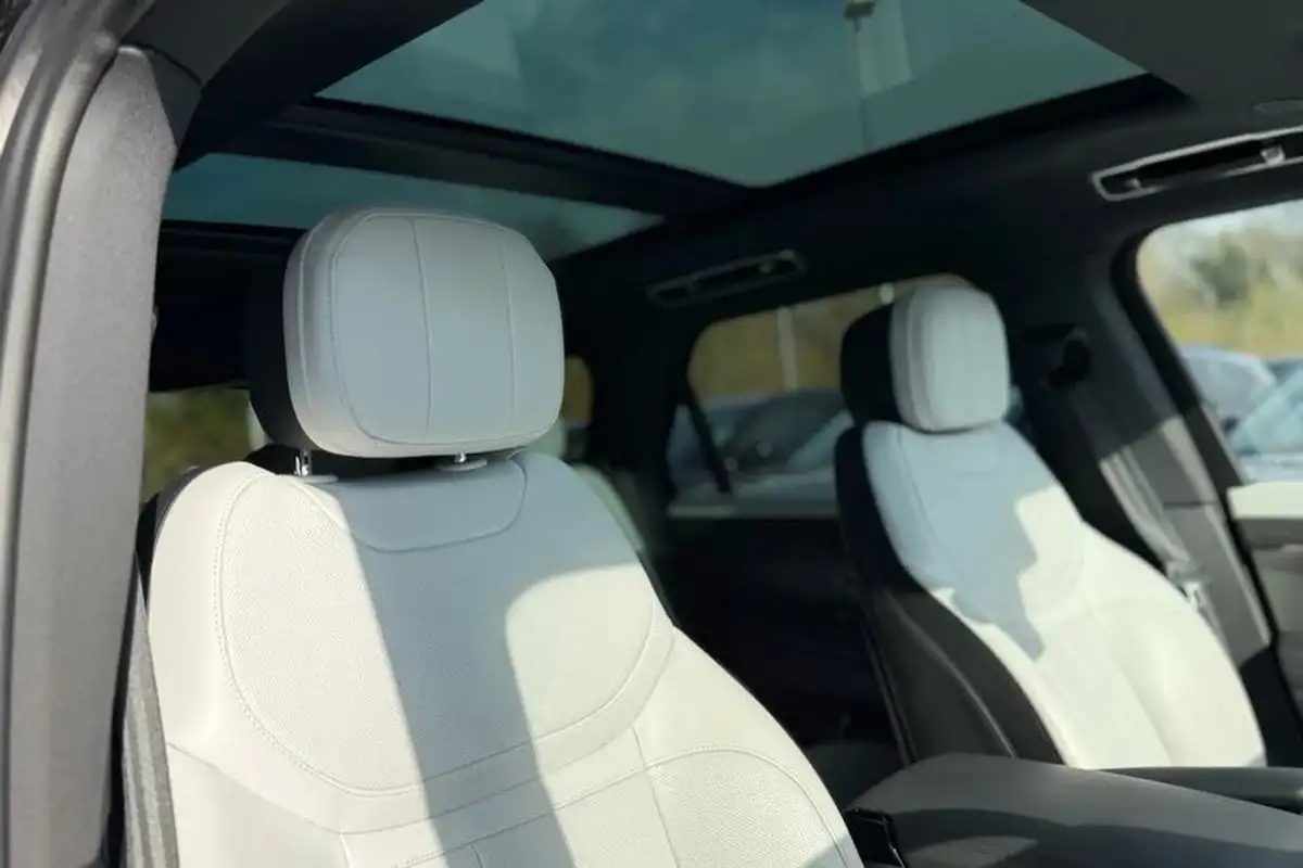 2023-land-rover-range-rover-sport-30-d300-dynamic-se-big-21