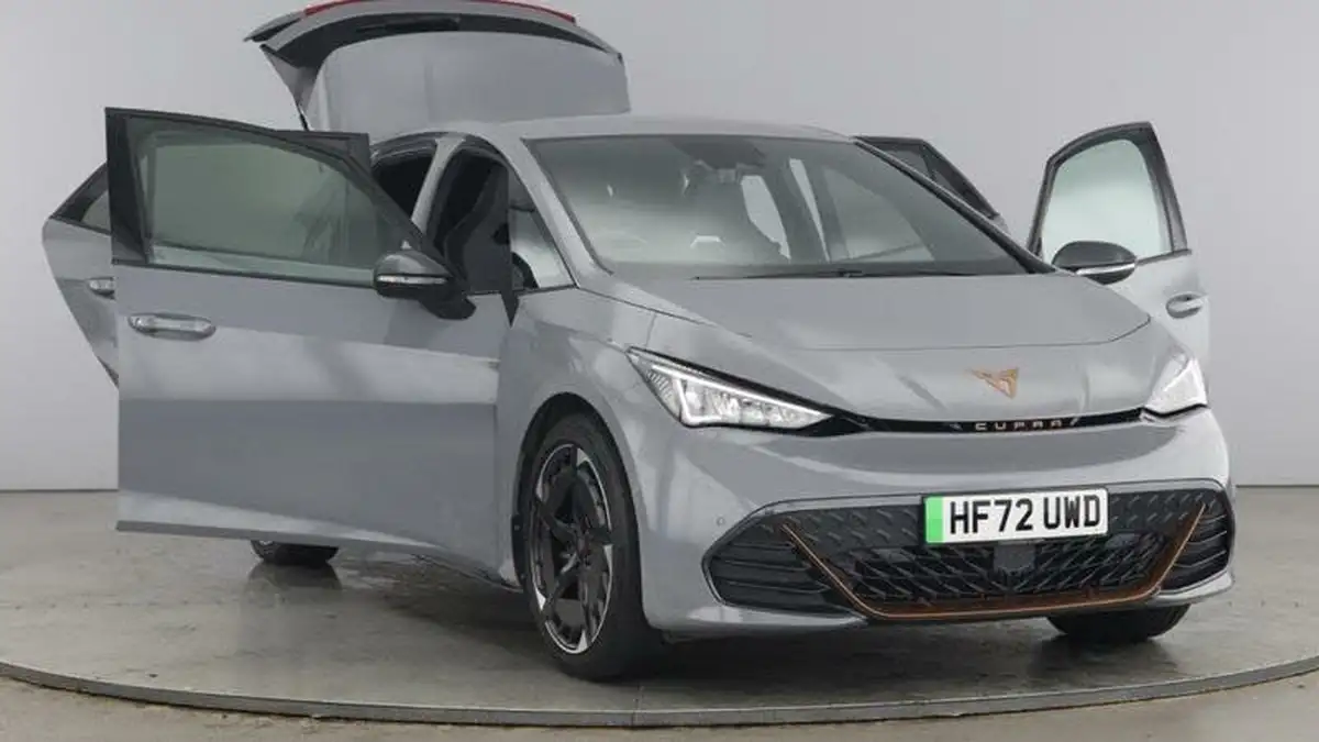2022-cupra-born-e-v3-230ps-58kwh-e-boost-big-8
