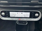 2022-genesis-gv60-e-premium-228ps-small-24