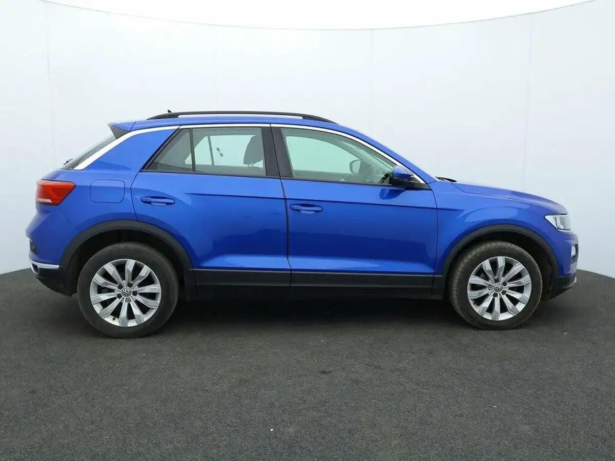 2019-volkswagen-t-roc-16tdi-se-big-12