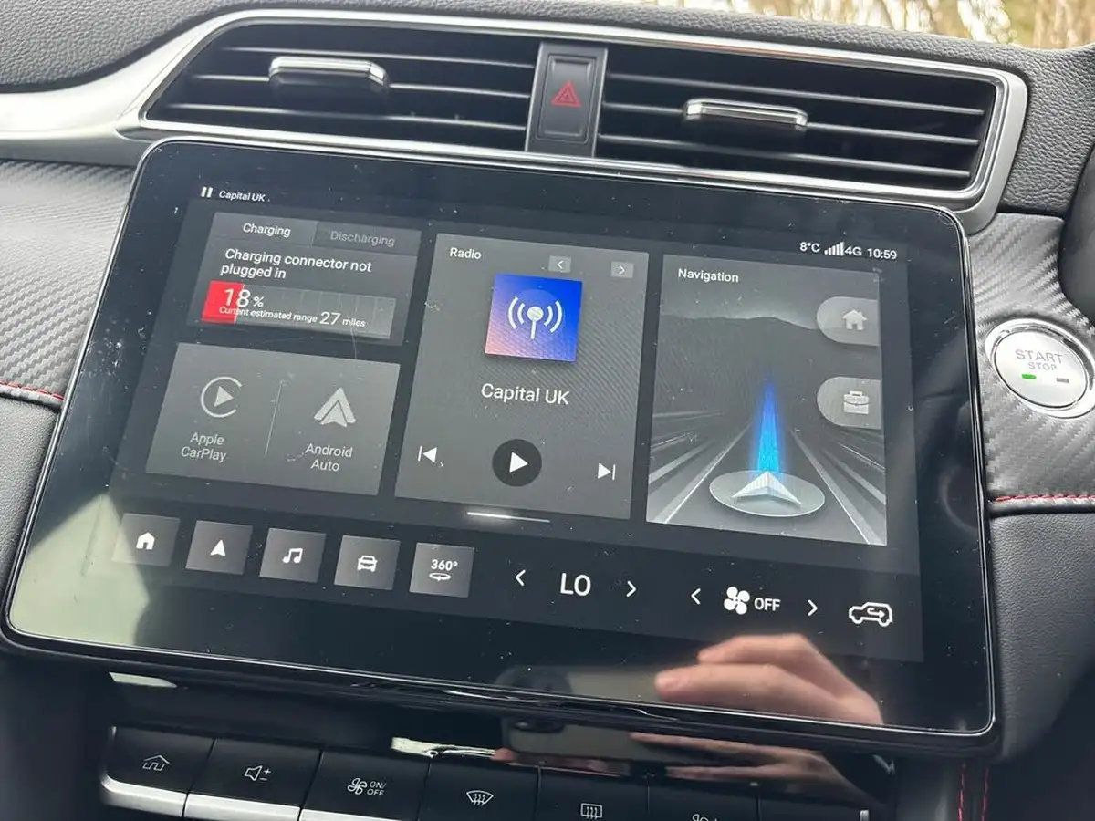 2024-mg-zs-suv-e-trophy-connect-ev-176ps-big-18