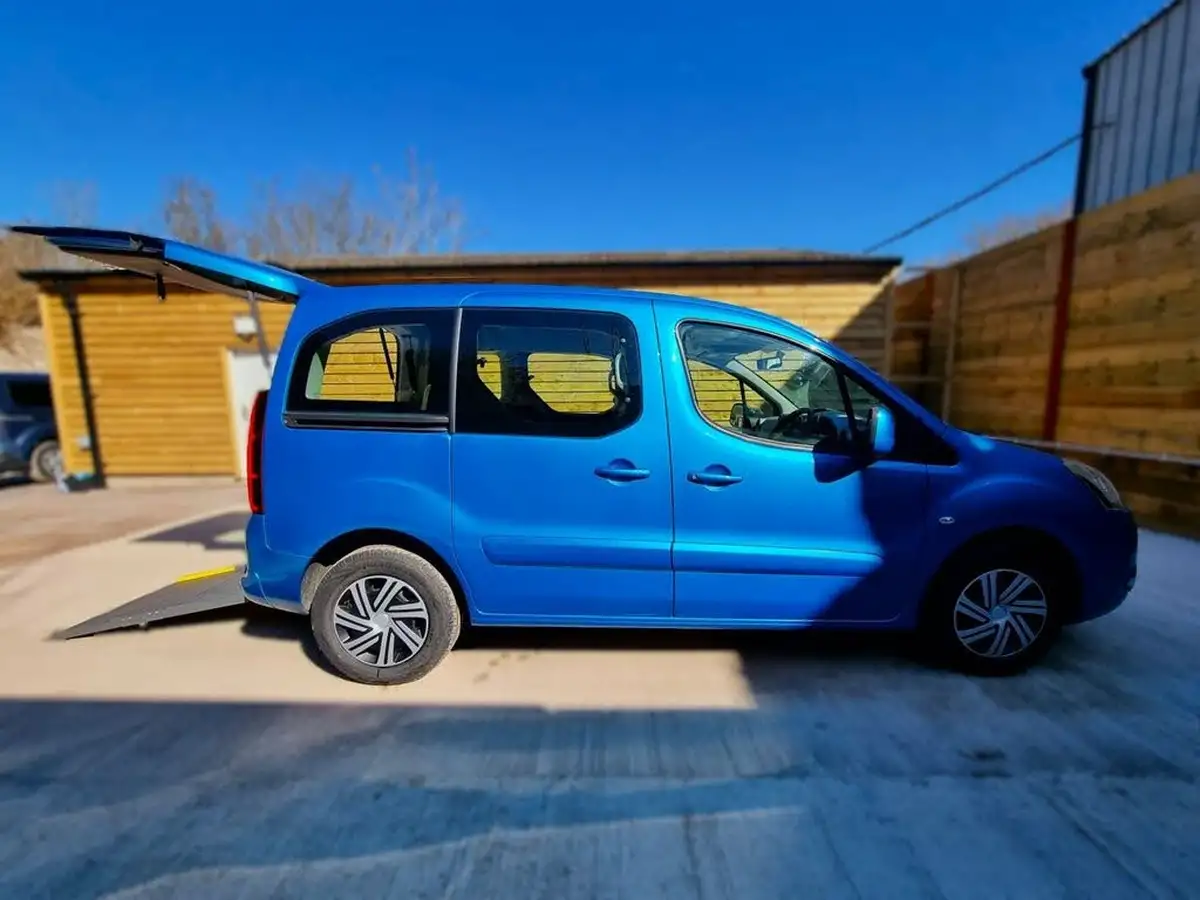 2014-citroen-berlingo-16td-vtr-90ps-airdream-egs6-big-15