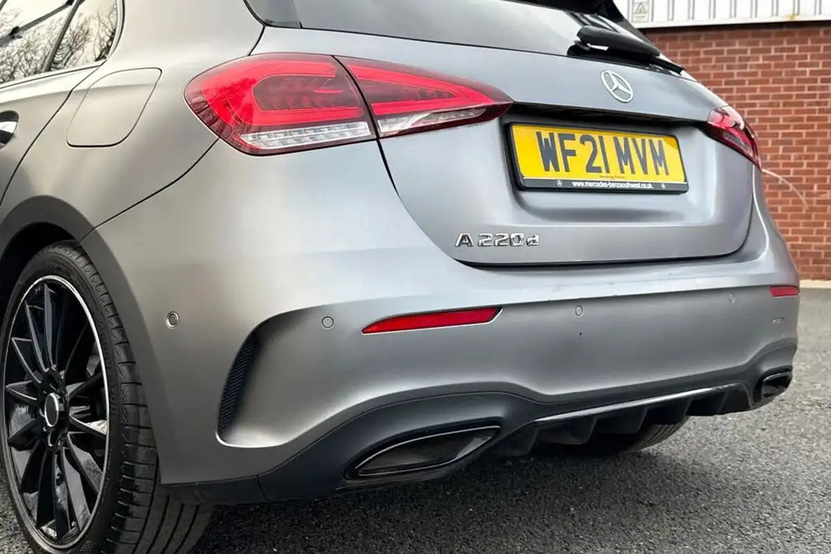 2021-mercedes-benz-a-class-20d-a220d-exclusive-edition-plus-big-33