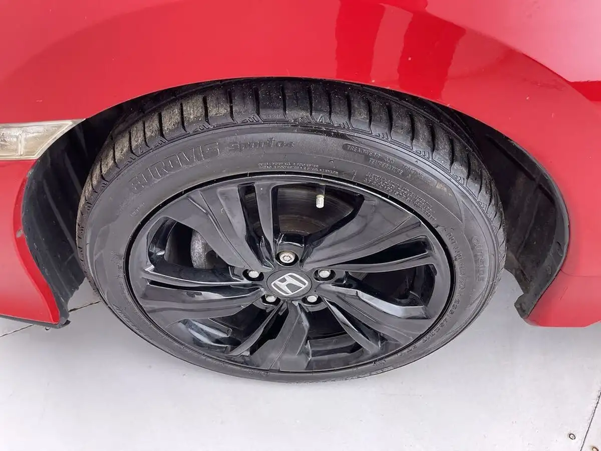 2019-honda-civic-10-vtec-turbo-sr-hatchback-5d-big-10