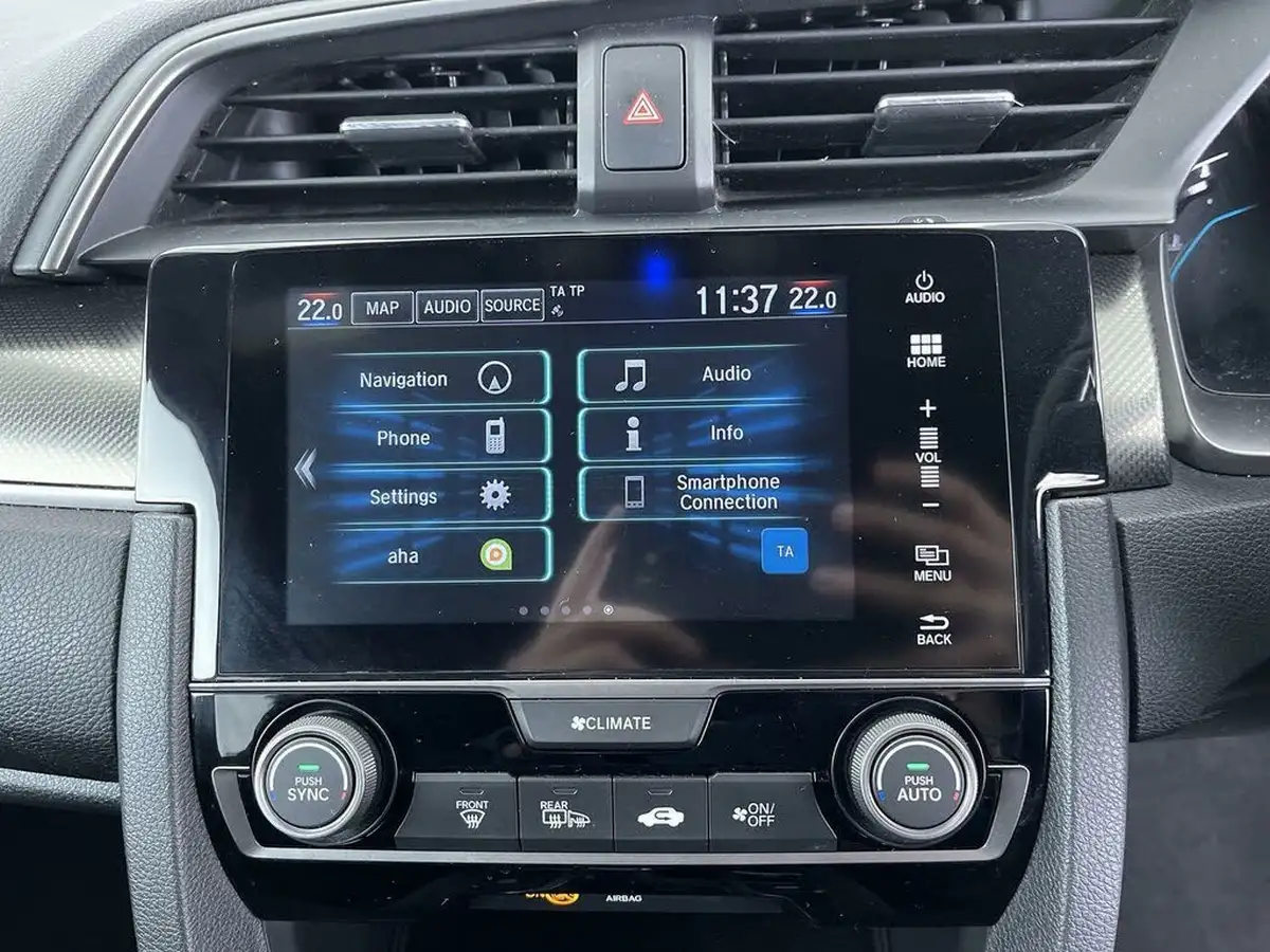 2019-honda-civic-10-vtec-turbo-sr-hatchback-5d-big-38