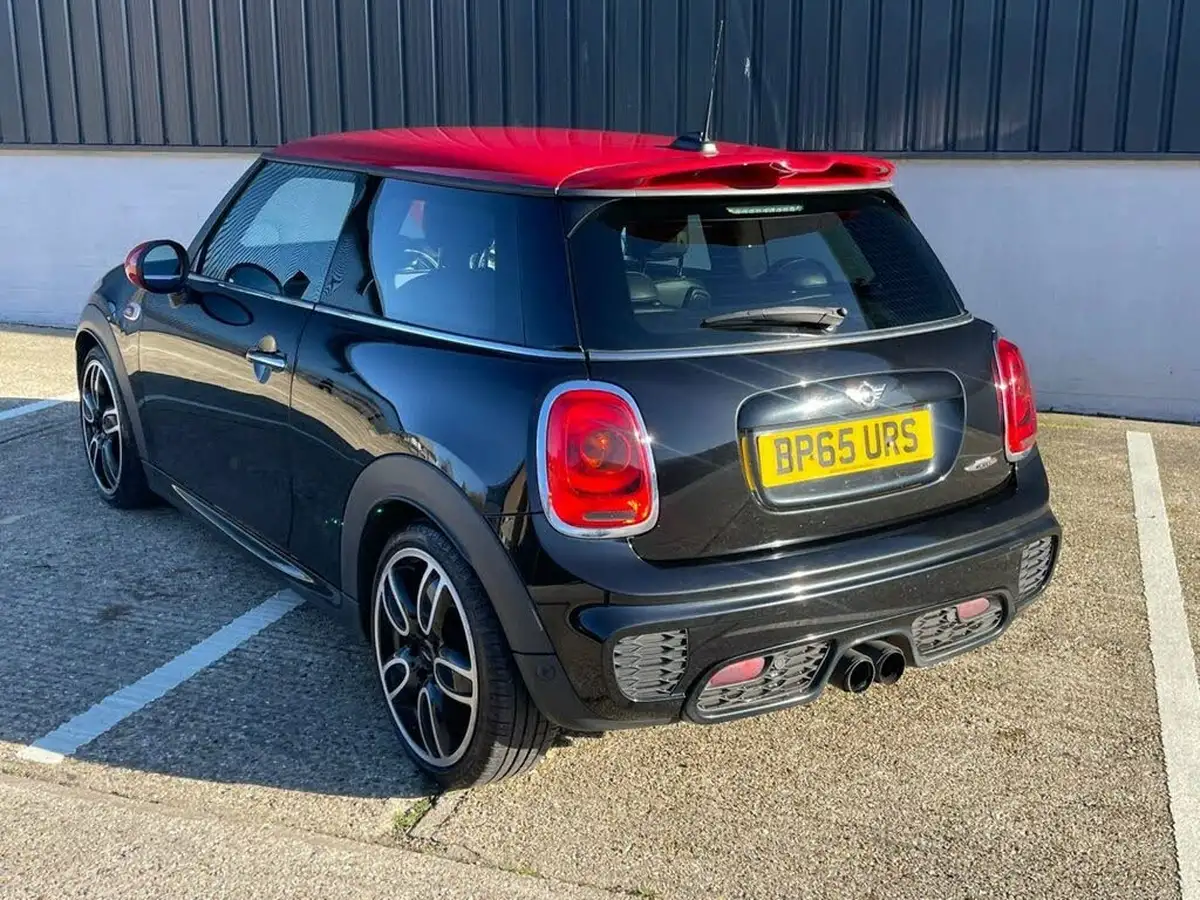 2016-mini-cooper-20-cooper-jcw-big-69