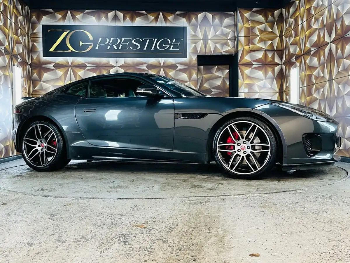2019-jaguar-f-type-30-v6-sc-chequered-flag-340ps-coupe-big-13