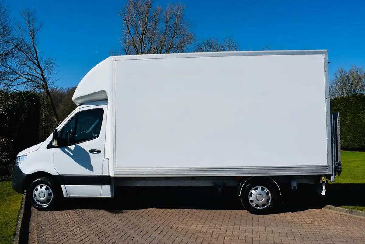 2019-mercedes-benz-sprinter-21cdi-314-l3h1-143pseu6b-chassis-cab-rwd-eco-gear-360-big-1