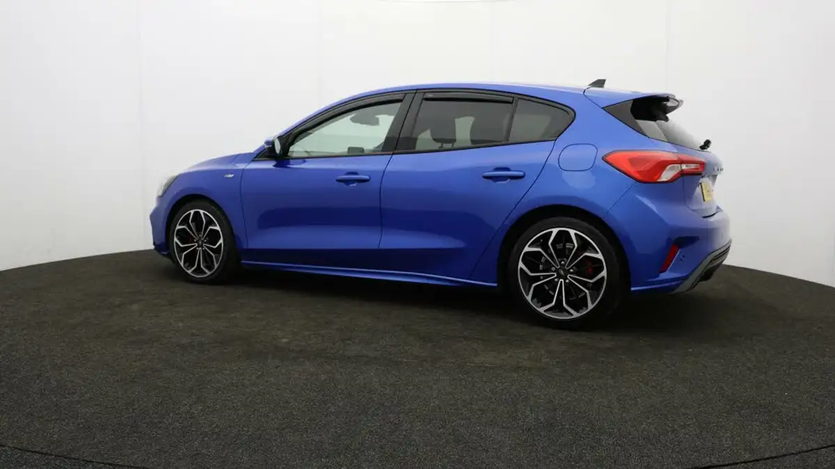 2020-ford-focus-15-st-line-x-hatchback-auto-big-64