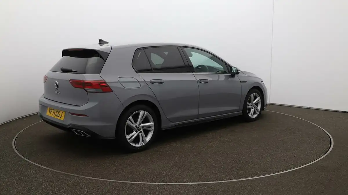 2021-volkswagen-golf-15-tsi-r-line-150ps-hatchback-big-53