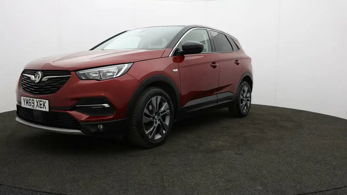 2020-vauxhall-grandland-x-12-sri-nav-big-57